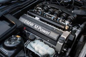 BMW M5 Touring 1992 года  (EU)